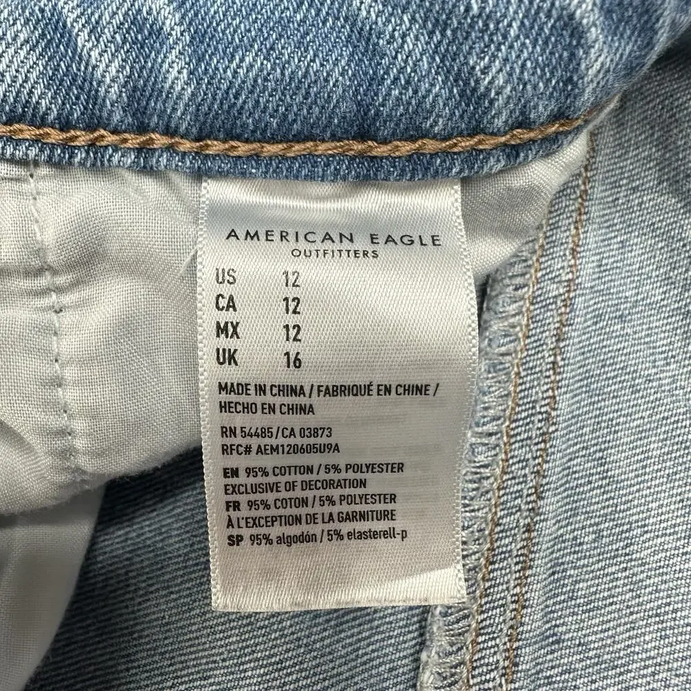 American Eagle Shorts 12 Mom High Rise Denim Blue Jean Cuffed Short Light Wash